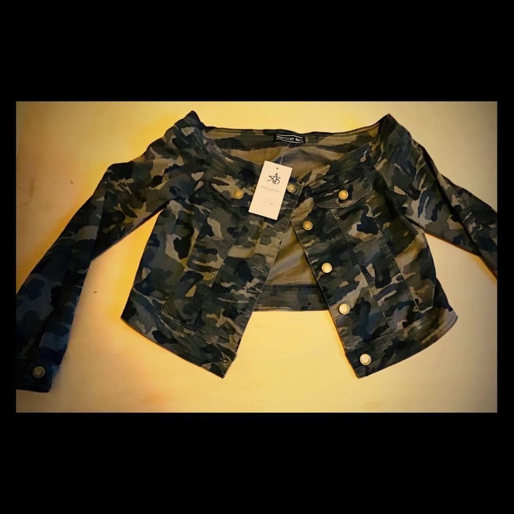 Camouflage denim jacket XL.. still with tags..